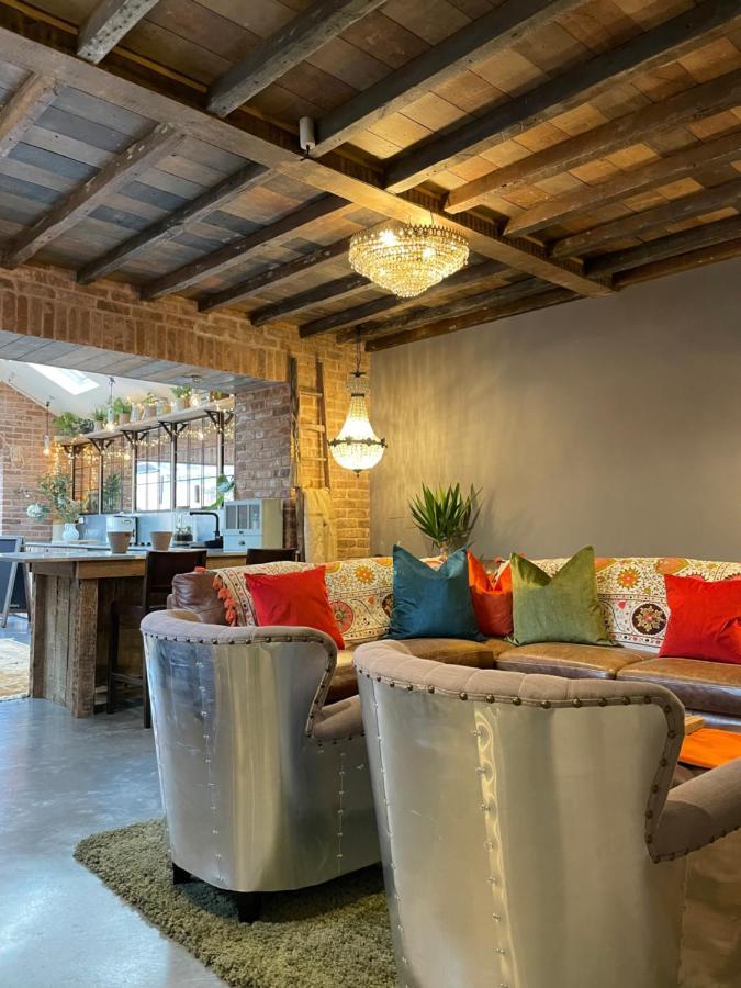 The Walled Garden At Cheshire Boutique Bathhouse Nantwich Ngoại thất bức ảnh