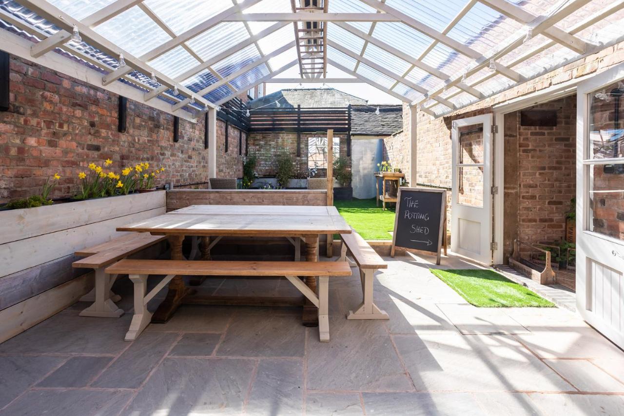 The Walled Garden At Cheshire Boutique Bathhouse Nantwich Ngoại thất bức ảnh